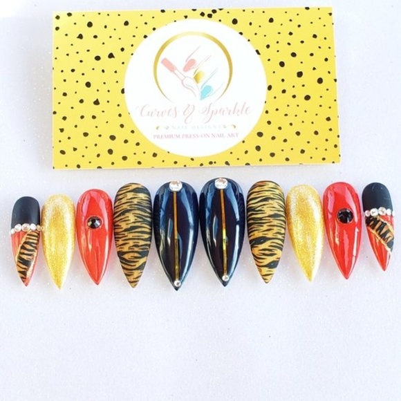 *I like that* Reusable Press on /Custom Nails Set - Picture 3 of 6